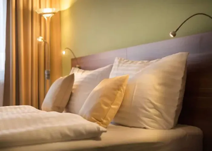  Pyramide Sibyllenbad Neualbenreuth