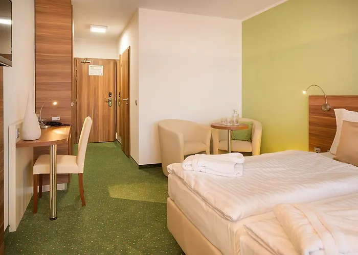 Pyramide Sibyllenbad  Neualbenreuth