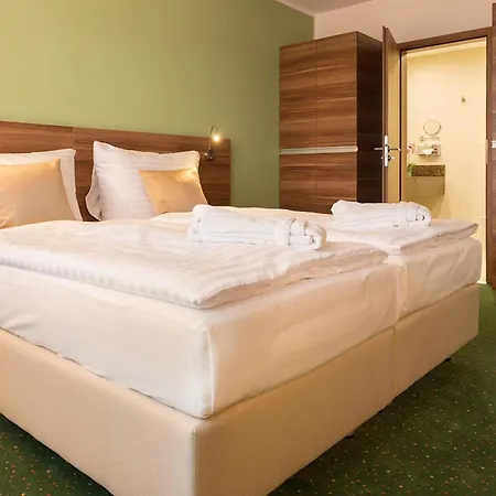 Pyramide Sibyllenbad 酒店