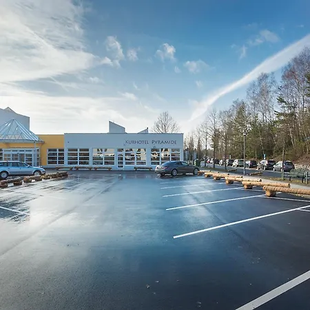 Szálloda Pyramide Sibyllenbad Neualbenreuth